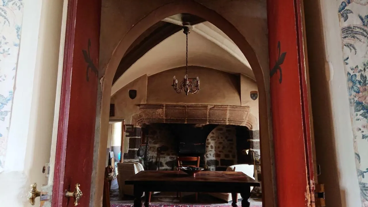 Bed & Breakfast Chateau De Durianne Le Monteil